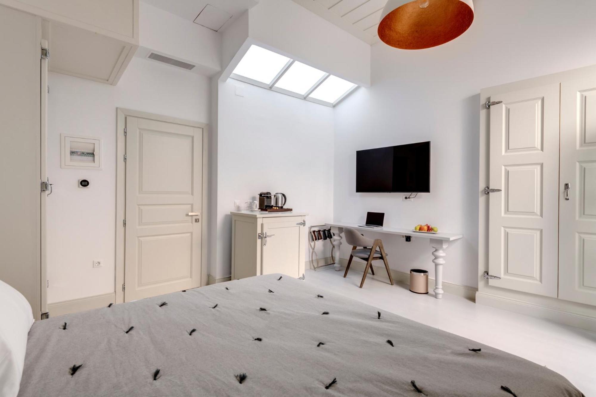 Skylight 호텔 에르무폴리 외부 사진